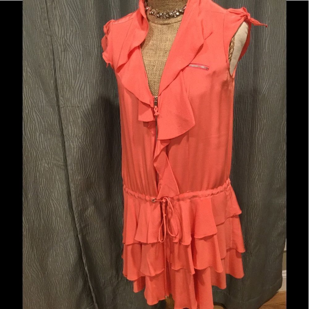 Cynthia Steffe 100% silk ruffle zipper dress coral